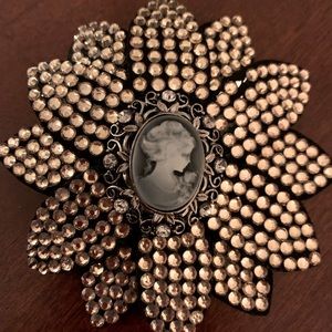 Antique Broach + hair accessories, transforming